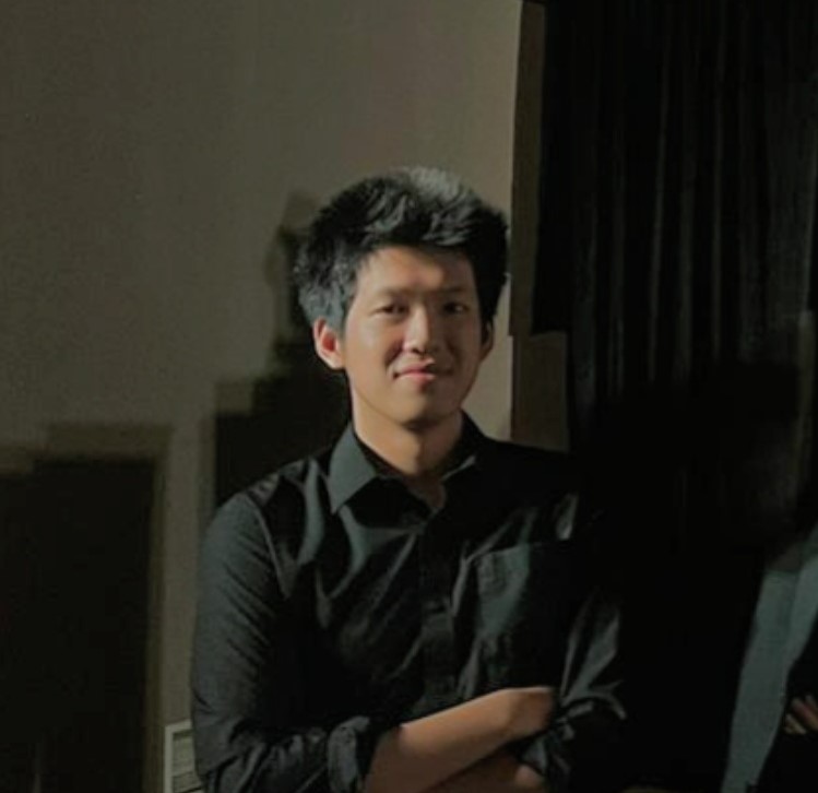 FOTO PENULIS